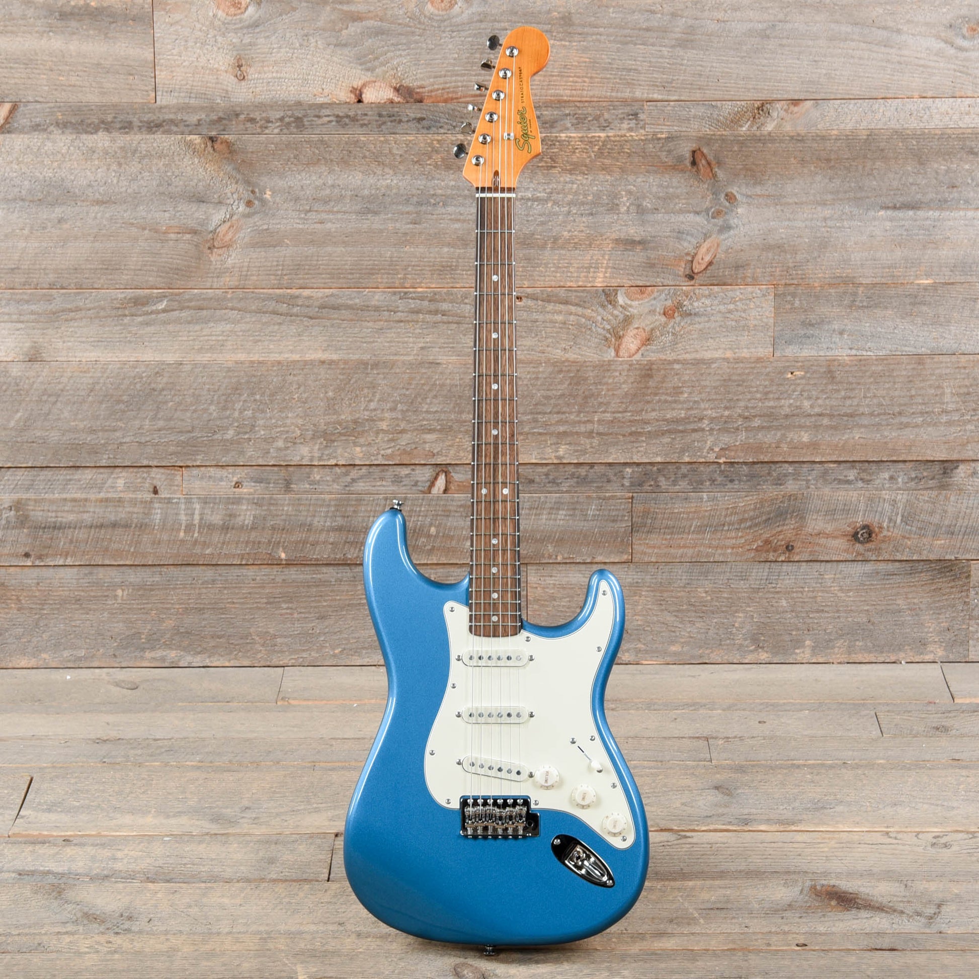 Squier Classic Vibe '60s Stratocaster Lake Placid Blue Electric Guitars / Solid Body