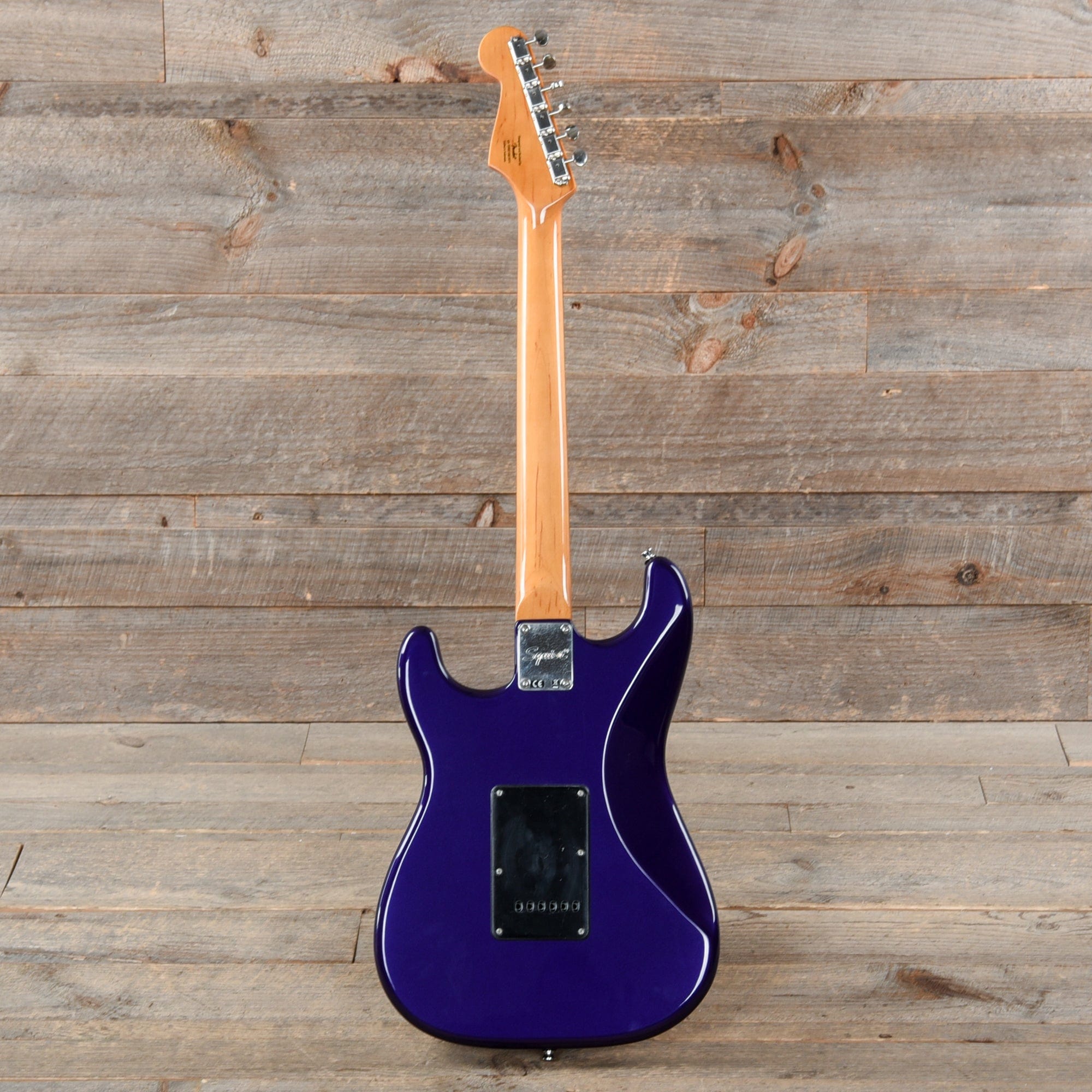 Squier Classic Vibe '60s Stratocaster Purple Metallic w/4-Ply Tortoise Pickguard Electric Guitars / Solid Body