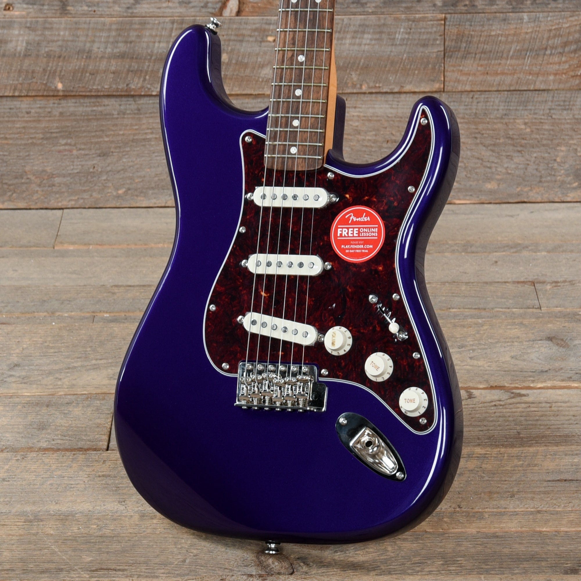 Squier Classic Vibe '60s Stratocaster Purple Metallic w/4-Ply Tortoise Pickguard Electric Guitars / Solid Body