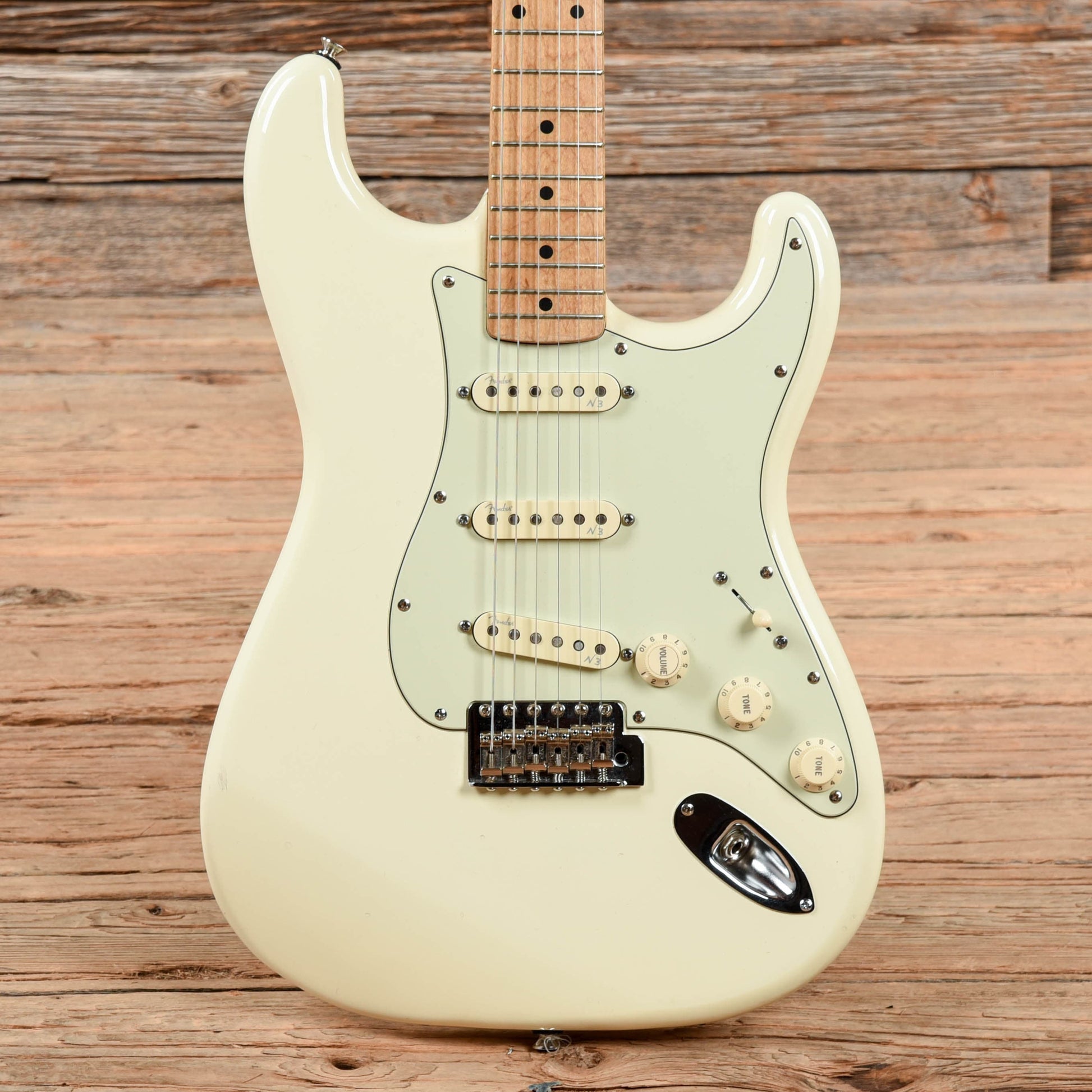 Squier Japan Stratocaster White Electric Guitars / Solid Body