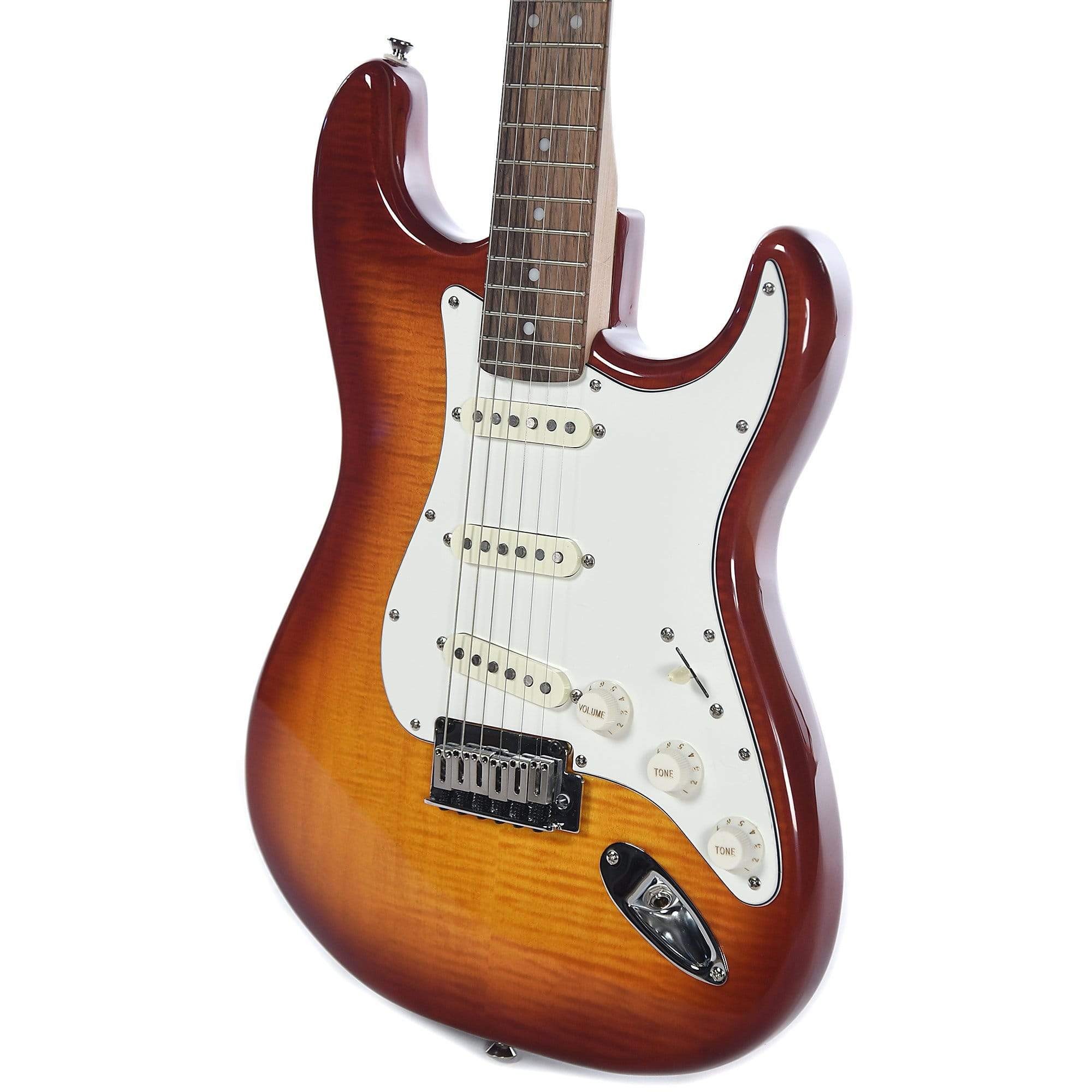 Squier Standard Stratocaster Flame Maple Top Amber Burst – Chicago 