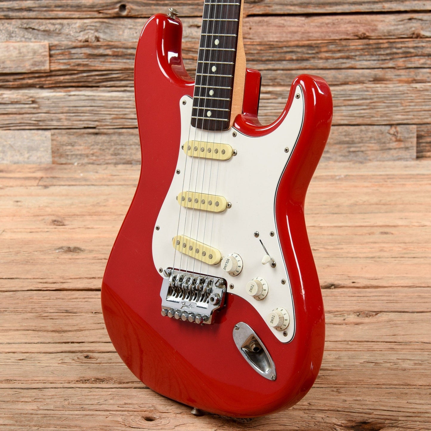 Squier Standard Stratocaster Torino Red 1987 Electric Guitars / Solid Body