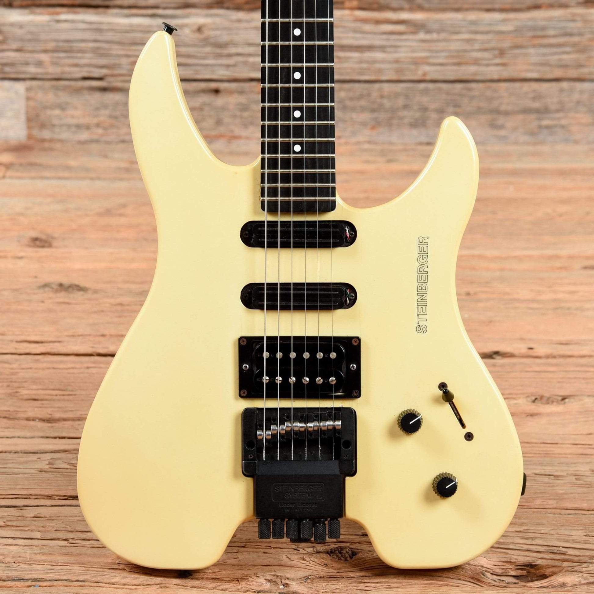 Steinberger GR4 Pearl White 1989 Electric Guitars / Solid Body