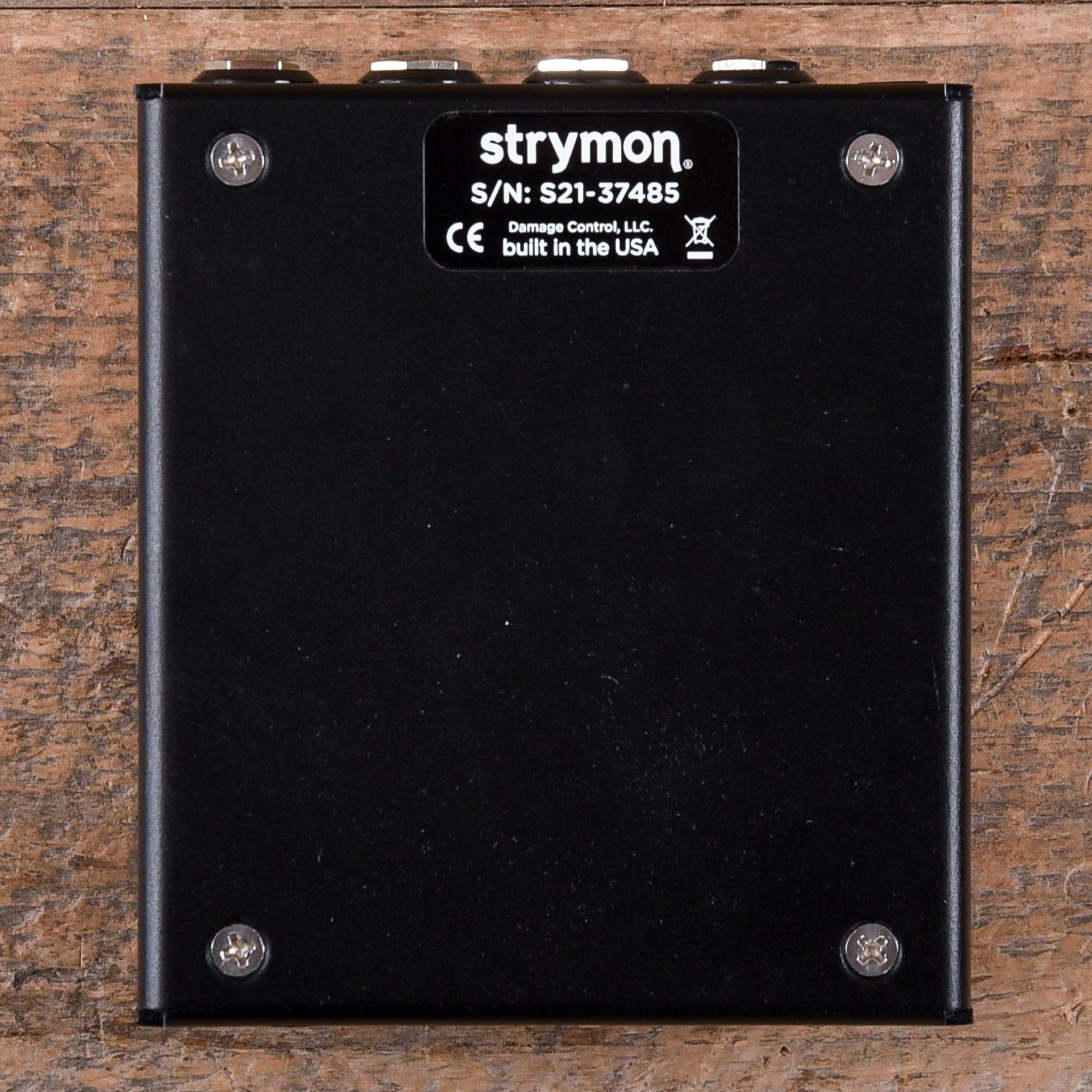 Strymon Iridium Amp and IR Cab Simulator Pedal Effects and Pedals / Amp Modeling