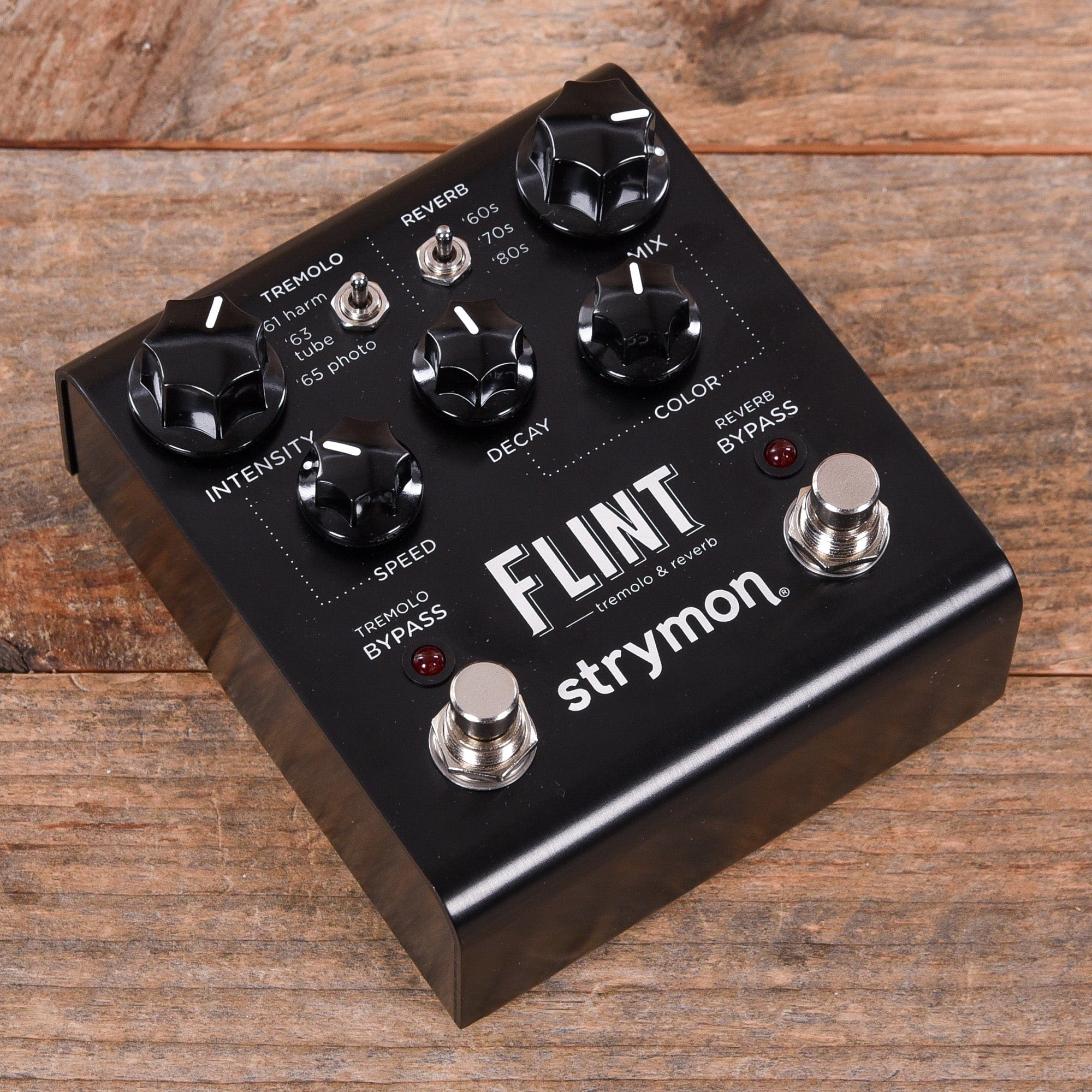 Strymon Flint Tremolo & Reverb Pedal Black Knob Edition Effects and Pedals / Reverb