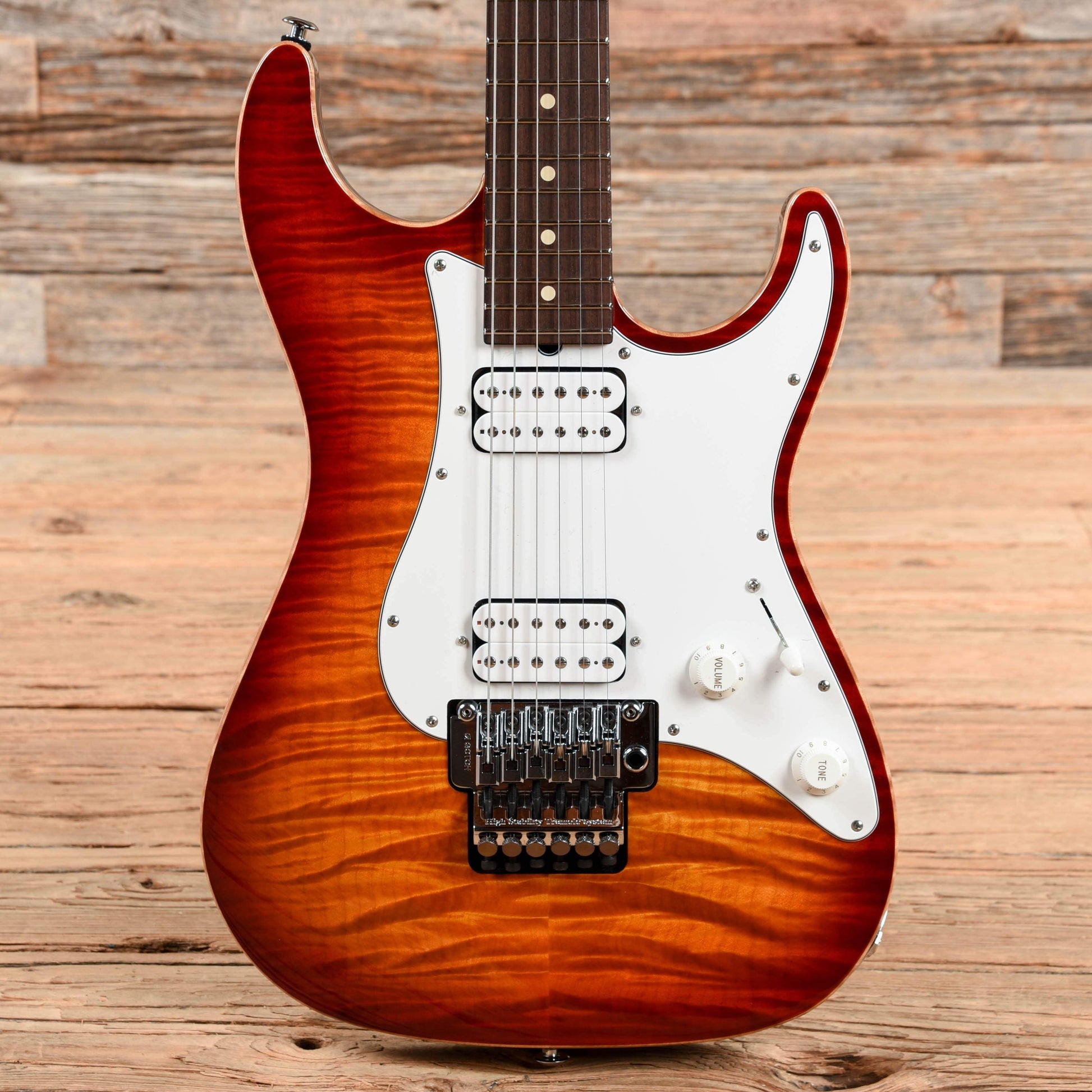 Suhr S5 Pro Series Sunburst 2009 Electric Guitars / Solid Body