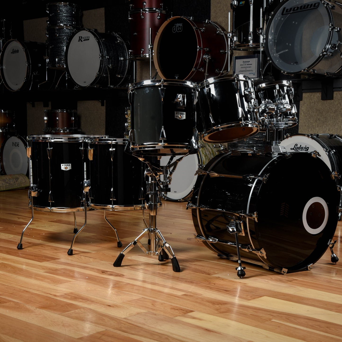 Tama Granstar 22, 8, 11, 13, 15, 18 6pc Birch Black Drum Kit Drums and Percussion / Acoustic Drums / Full Acoustic Kits