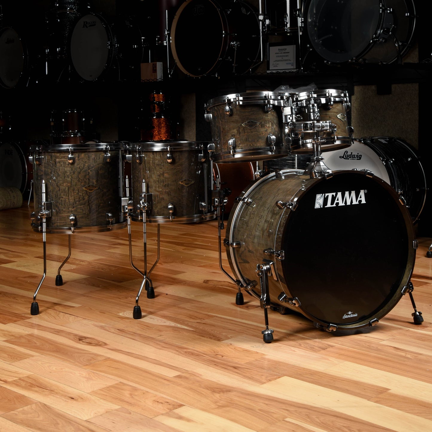 Tama Starclassic 10/12/14/16/22 5pc. Walnut/Birch Drum Kit Gloss Charcoal Tamo Ash w/Smoked Black Nickel Hardware Drums and Percussion / Acoustic Drums / Full Acoustic Kits