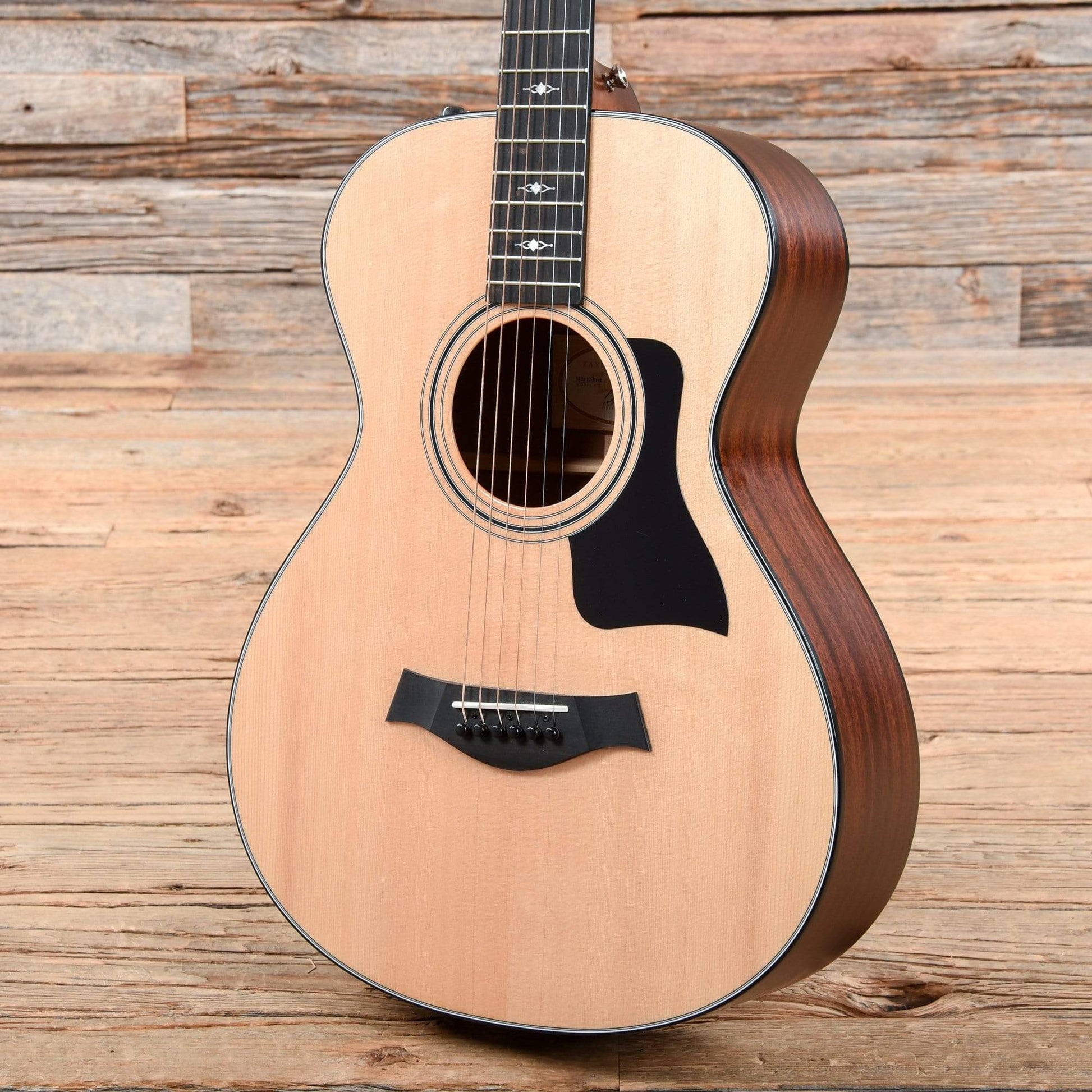 Taylor 312e 12-Fret Natural 2018 Acoustic Guitars / Built-in Electronics