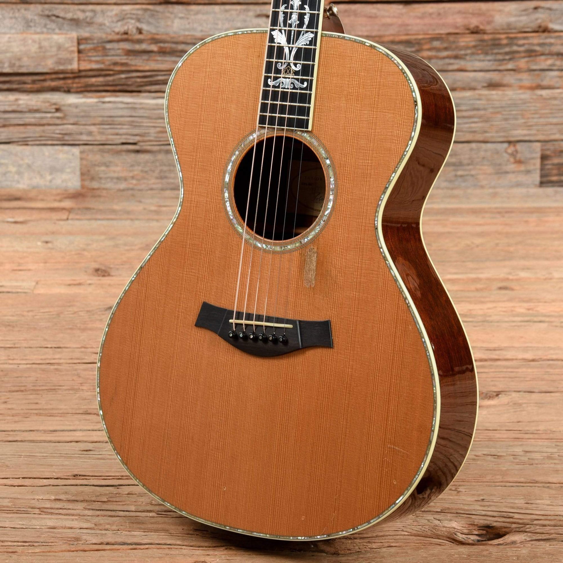 Taylor 30th Anniversary XXX-MC Natural 2004 – Chicago Music Exchange