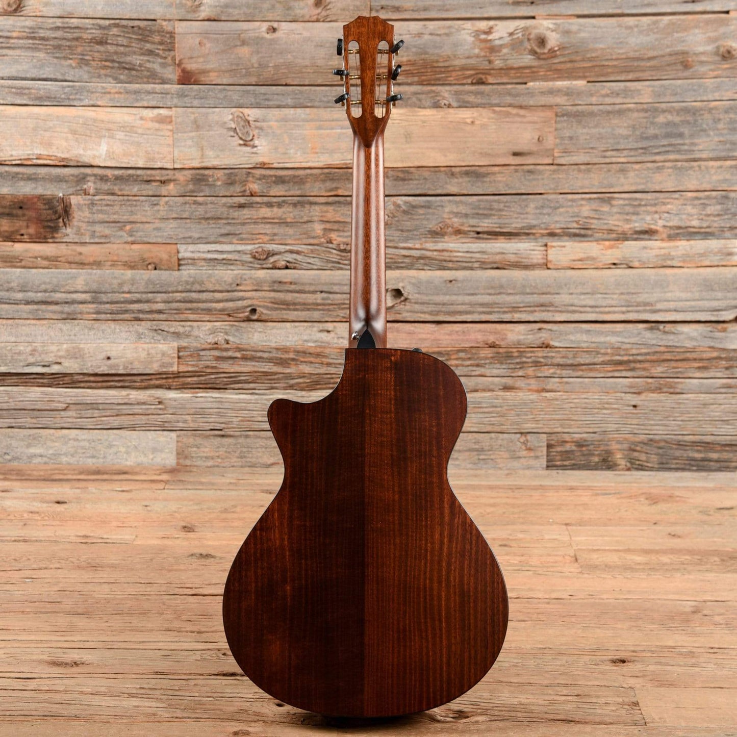 Taylor 322ce 12-Fret with V-Class Bracing Shaded Edge Burst 2019 Acoustic Guitars / Concert