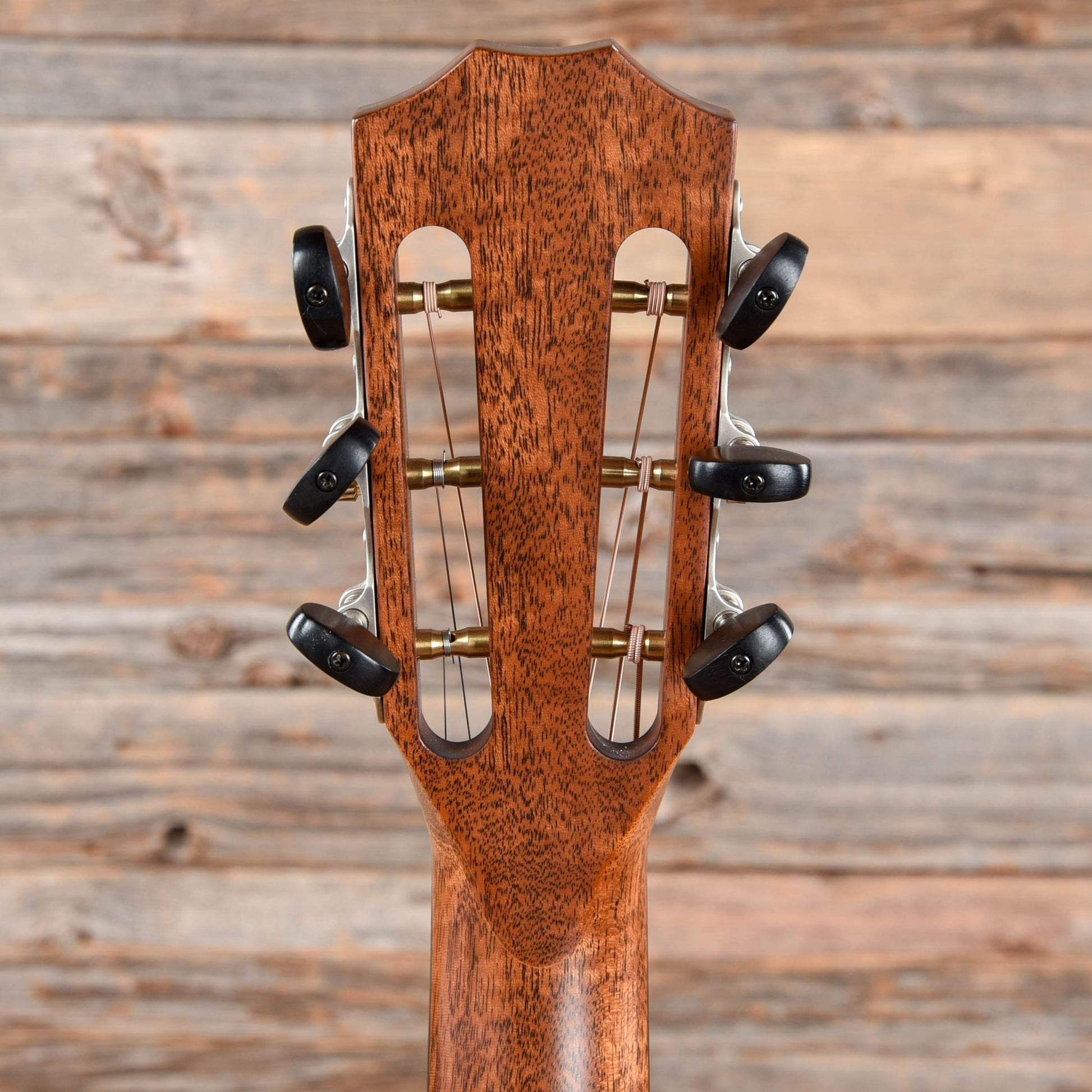 Taylor 712ce 12-Fret with V-Class Bracing Western Sunburst 2019 Acoustic Guitars / Concert