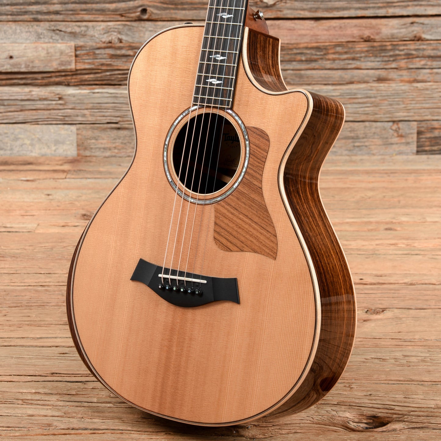 Taylor 812ce 12-Fret DLX with V-Class Bracing Natural 2019 Acoustic Guitars / Concert