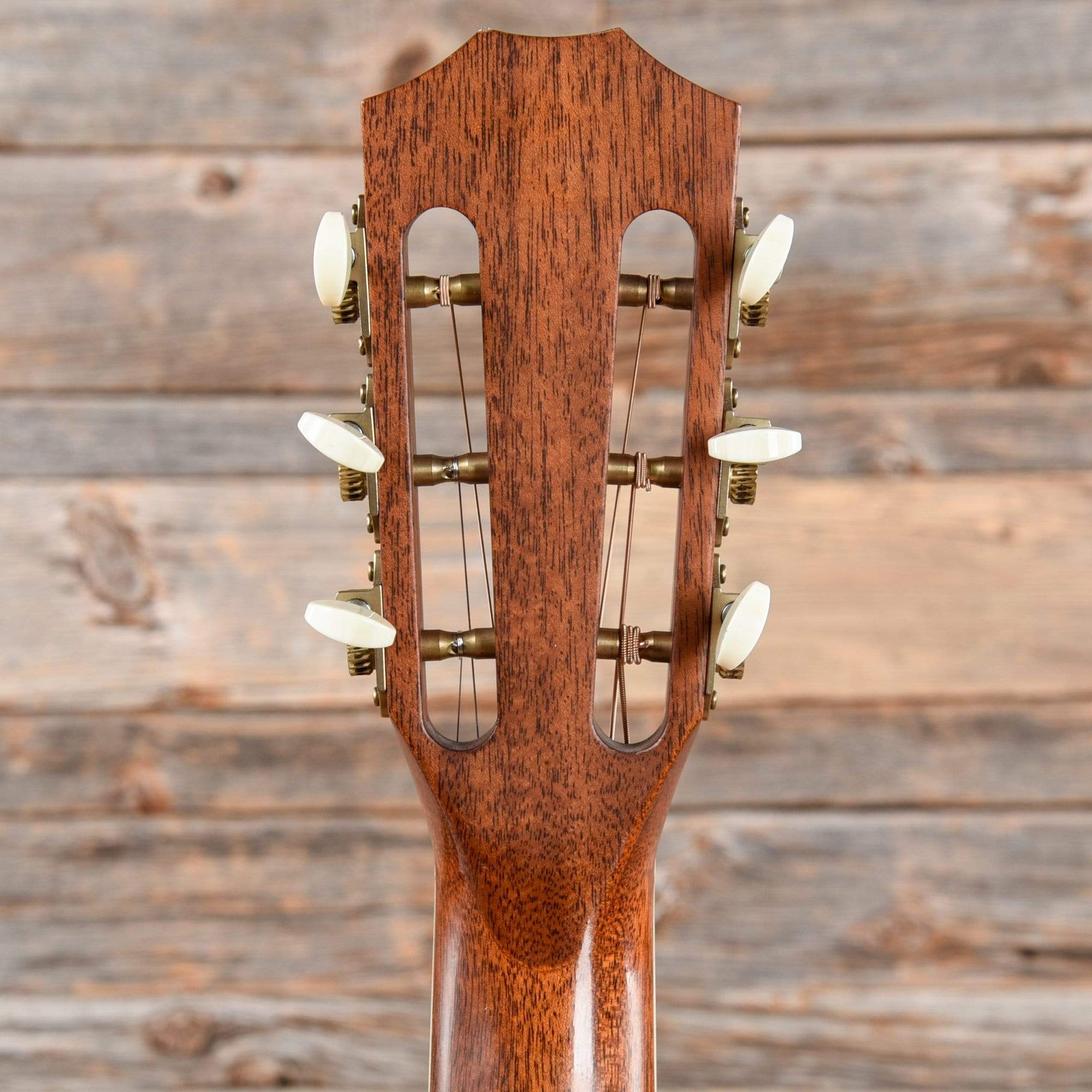 Taylor GC8 Natural – Chicago Music Exchange