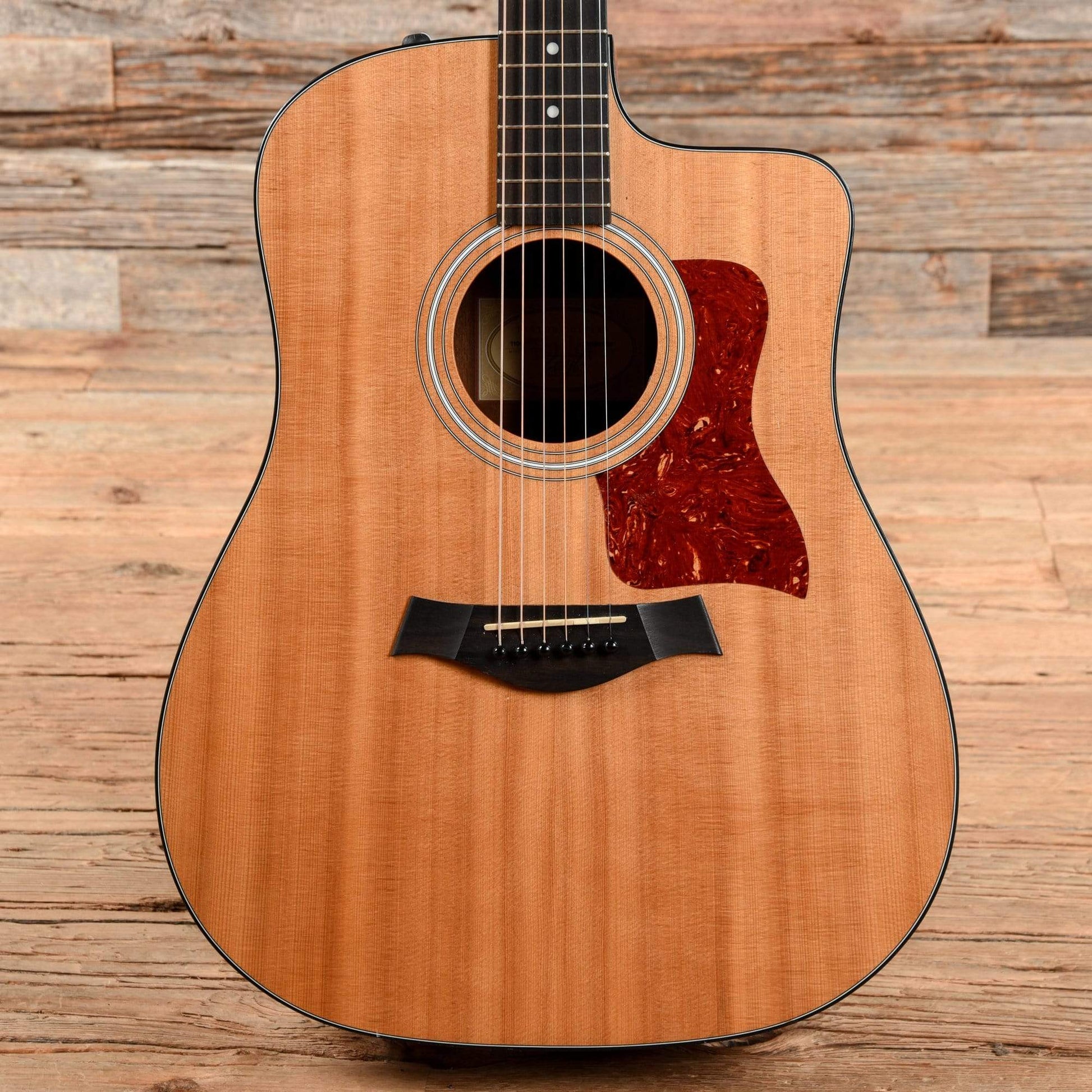 Taylor 110ce Natural 2011 Acoustic Guitars / Dreadnought