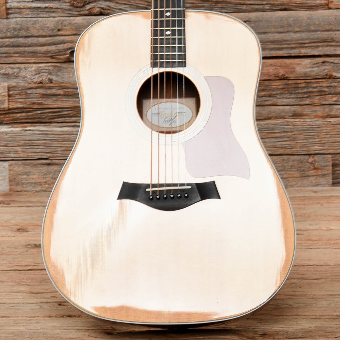 Taylor 210ce-DLX Natural 2015 Acoustic Guitars / Dreadnought