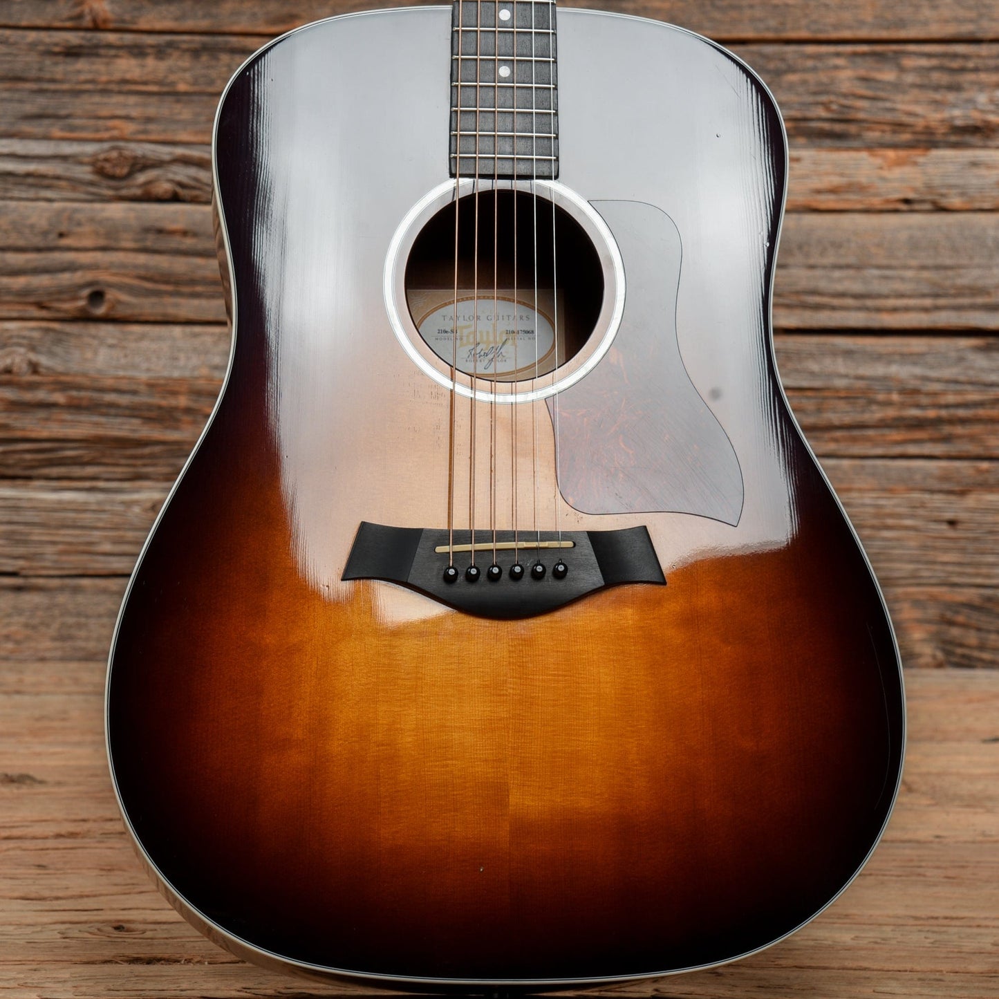 Taylor 210e-SB Sunburst 2015 Acoustic Guitars / Dreadnought