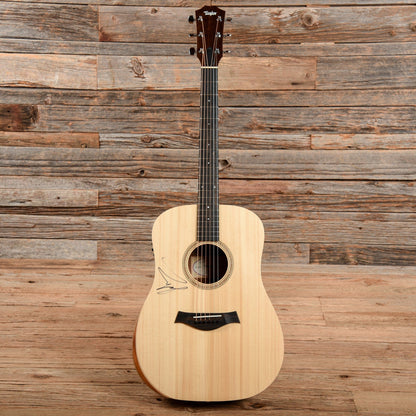 Taylor Academy 10e Natural 2021 Acoustic Guitars / Dreadnought