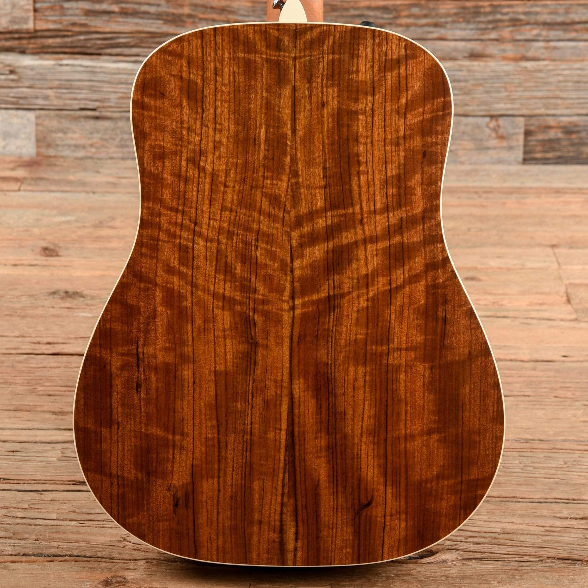 Taylor DN4 Natural 2007 – Chicago Music Exchange