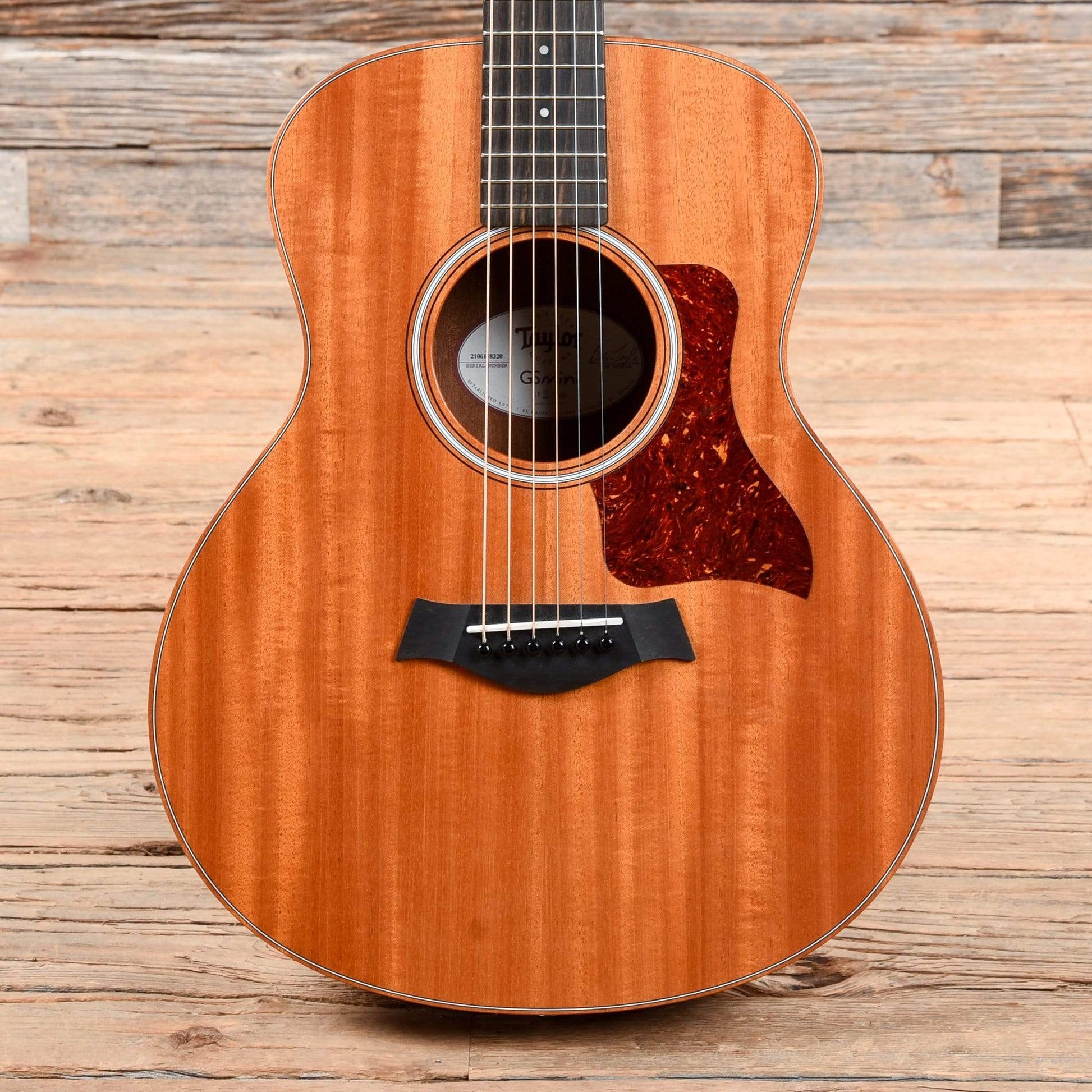 Taylor GS Mini Natural Acoustic Guitars / Mini/Travel