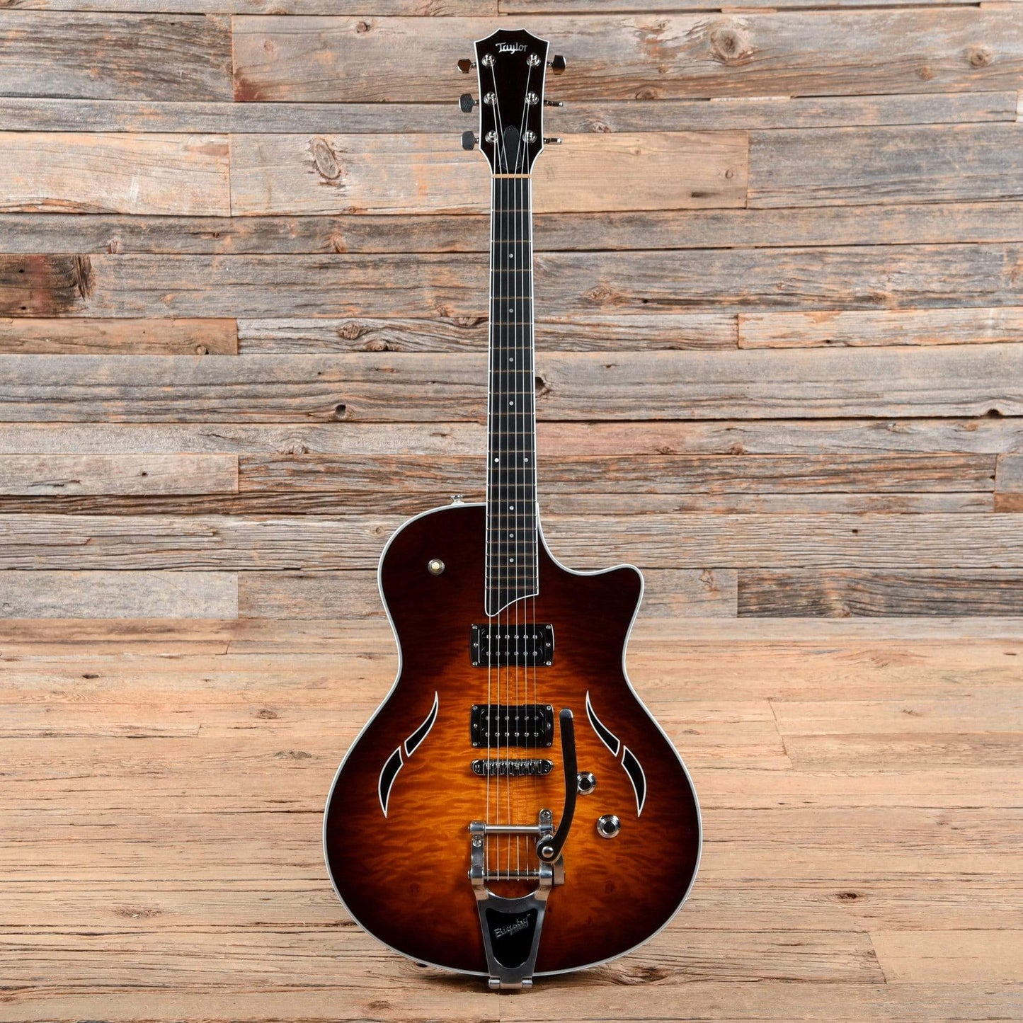 Taylor T3/B Semi-Hollow Electric Guitar w/ Bigsby Tobacco Sunburst 2014 Electric Guitars / Semi-Hollow