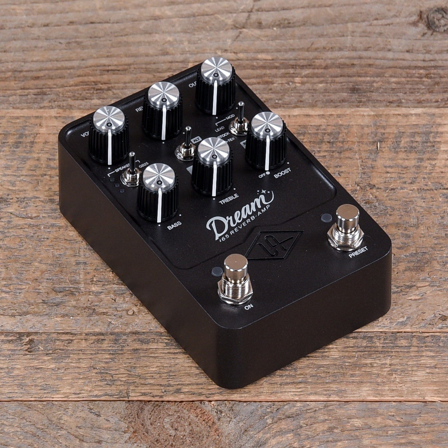 Universal Audio Dream '65 Reverb Amplifier Pedal Effects and Pedals / Amp Modeling