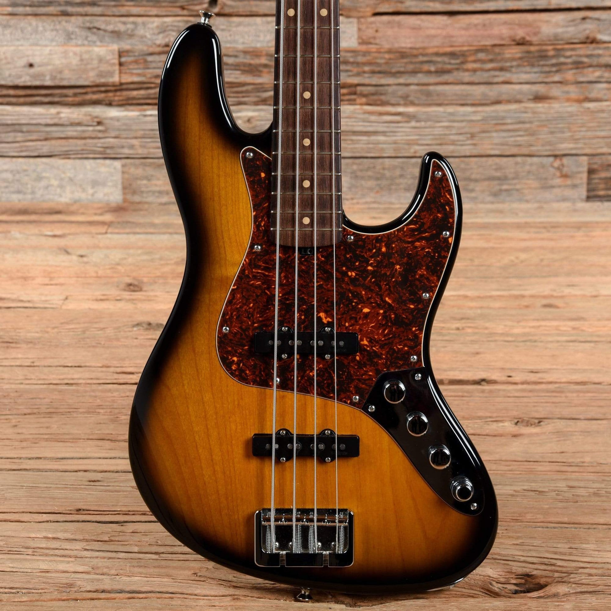 Valenti V21-J4 Sunburst 2018 Bass Guitars / 4-String