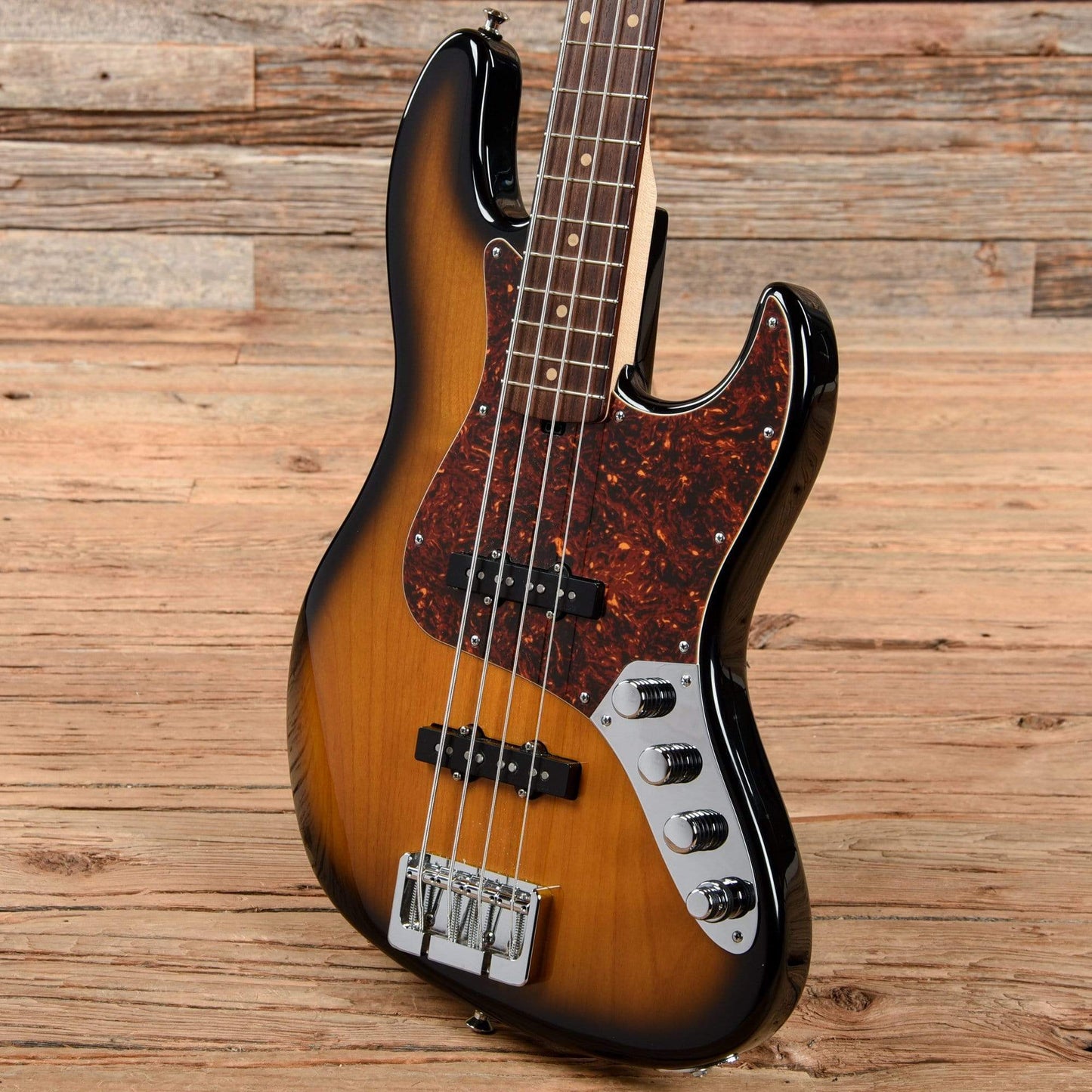 Valenti V21-J4 Sunburst 2018 Bass Guitars / 4-String