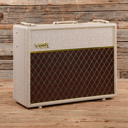 Vox AC30HW2 Hand-Wired 2-Channel 30-Watt 2x12" Guitar Combo Amps / Guitar Cabinets