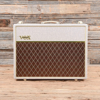 Vox AC30HW2X Hand Wired 30w 2x12 Combo Amps / Guitar Combos