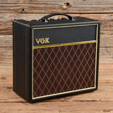 Vox V9168R Pathfinder 15R Combo – Chicago Music Exchange