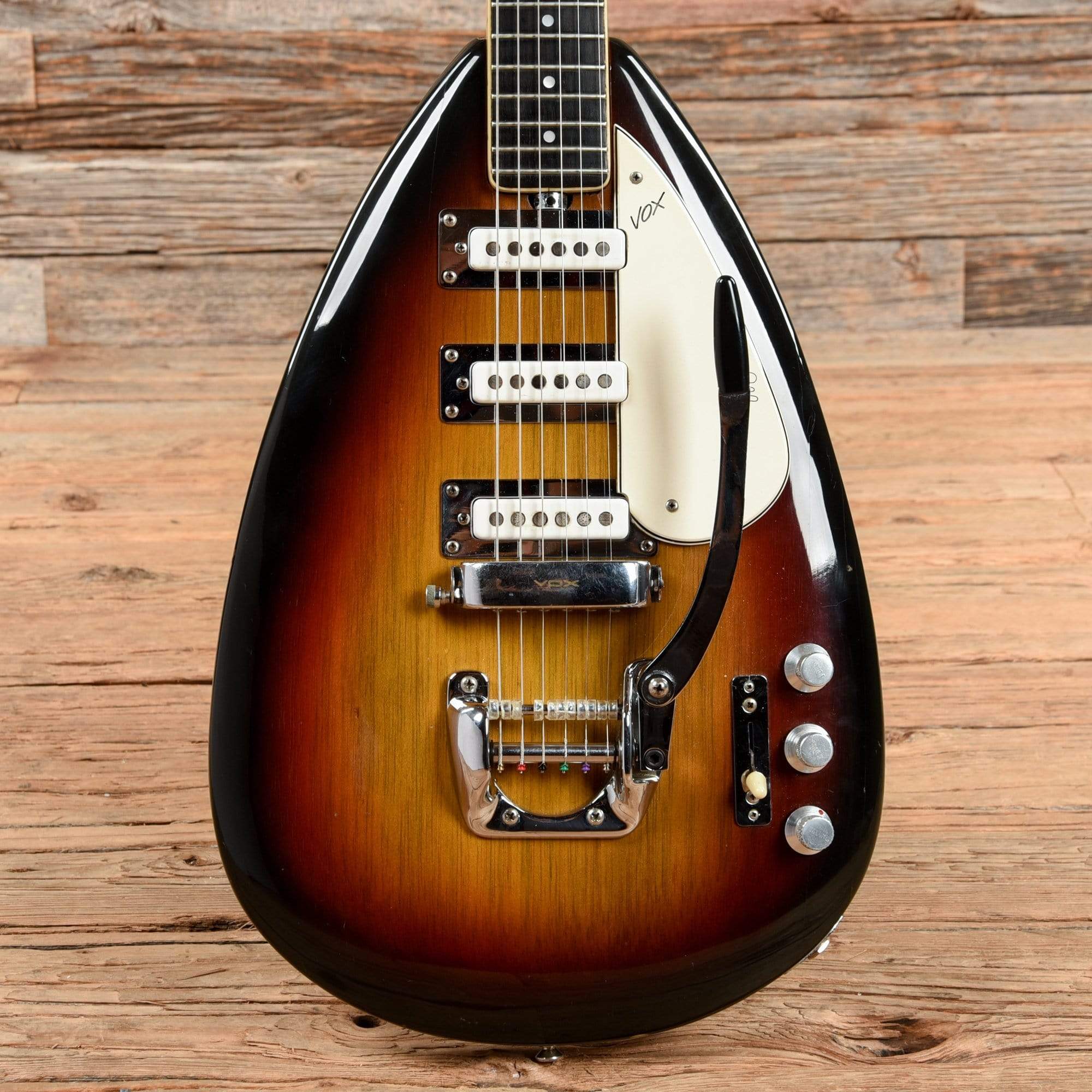 Vox Mark VI Sunburst 1960s – Chicago Music Exchange