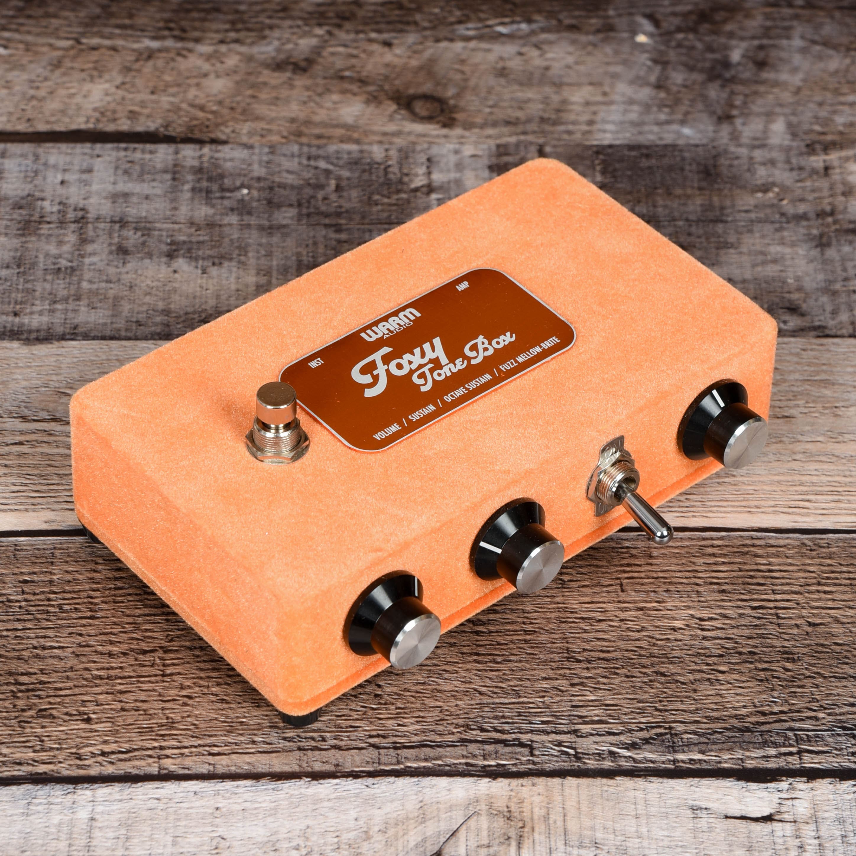 Warm Audio Foxy Tone Box – Chicago Music Exchange