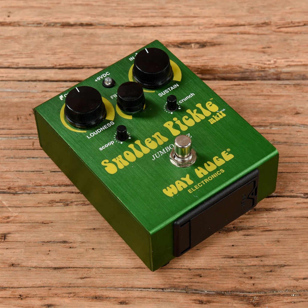 Way Huge WHE401 Swollen Pickle MkII Jumbo Fuzz