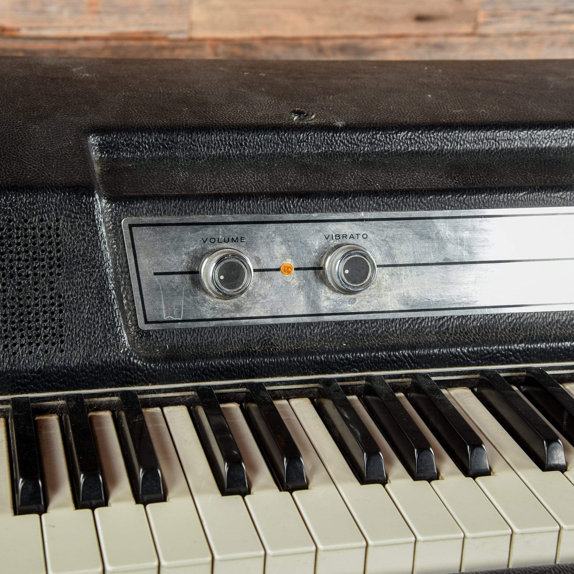 Wurlitzer Model 200A 1960. gadi – ČikāgaWurlitzer Model 200A 1960. gadi – Čikāga  