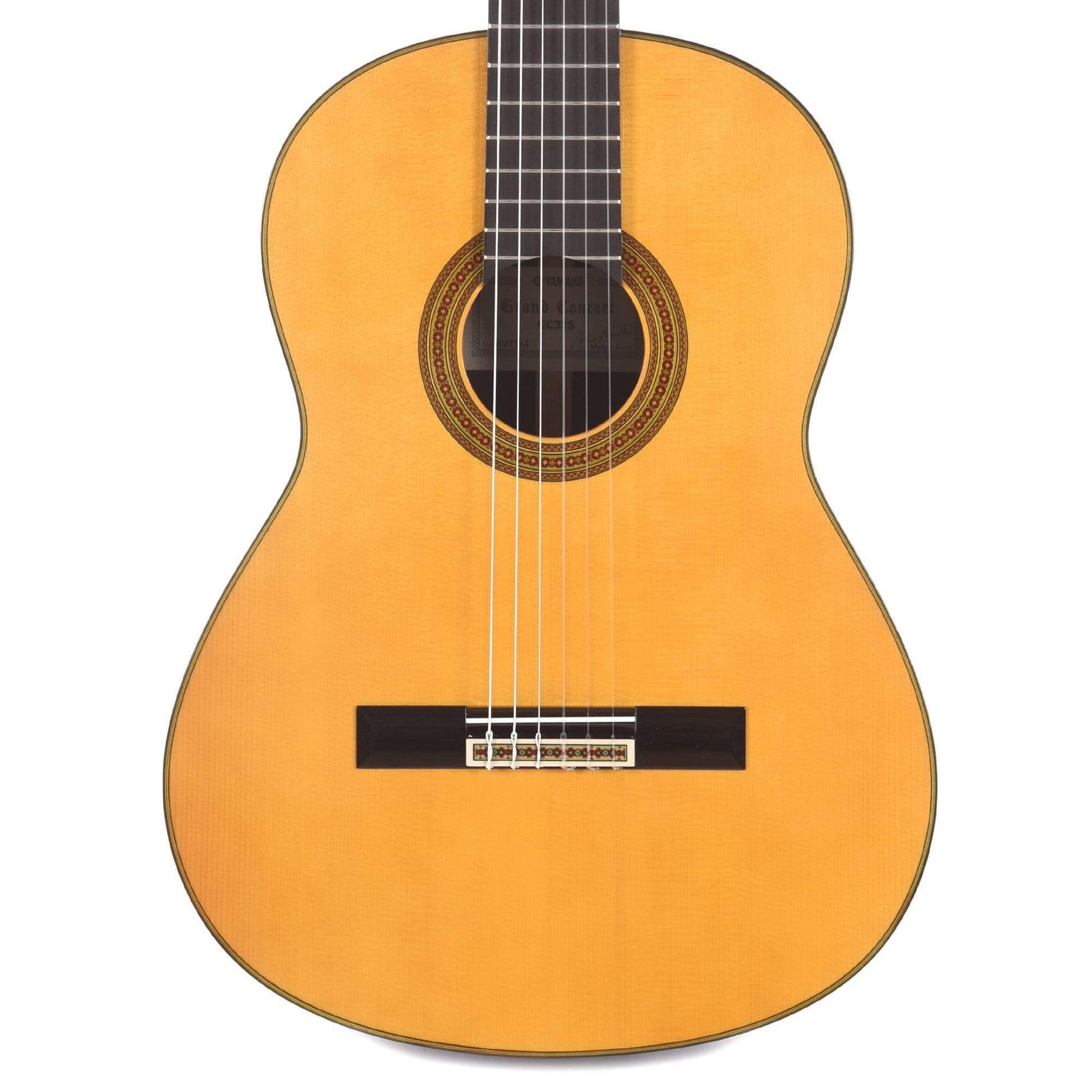 Yamaha GC32S Grand Concert Sitka/Rosewood Classical Guitar w/Hardshell Case Acoustic Guitars / Concert