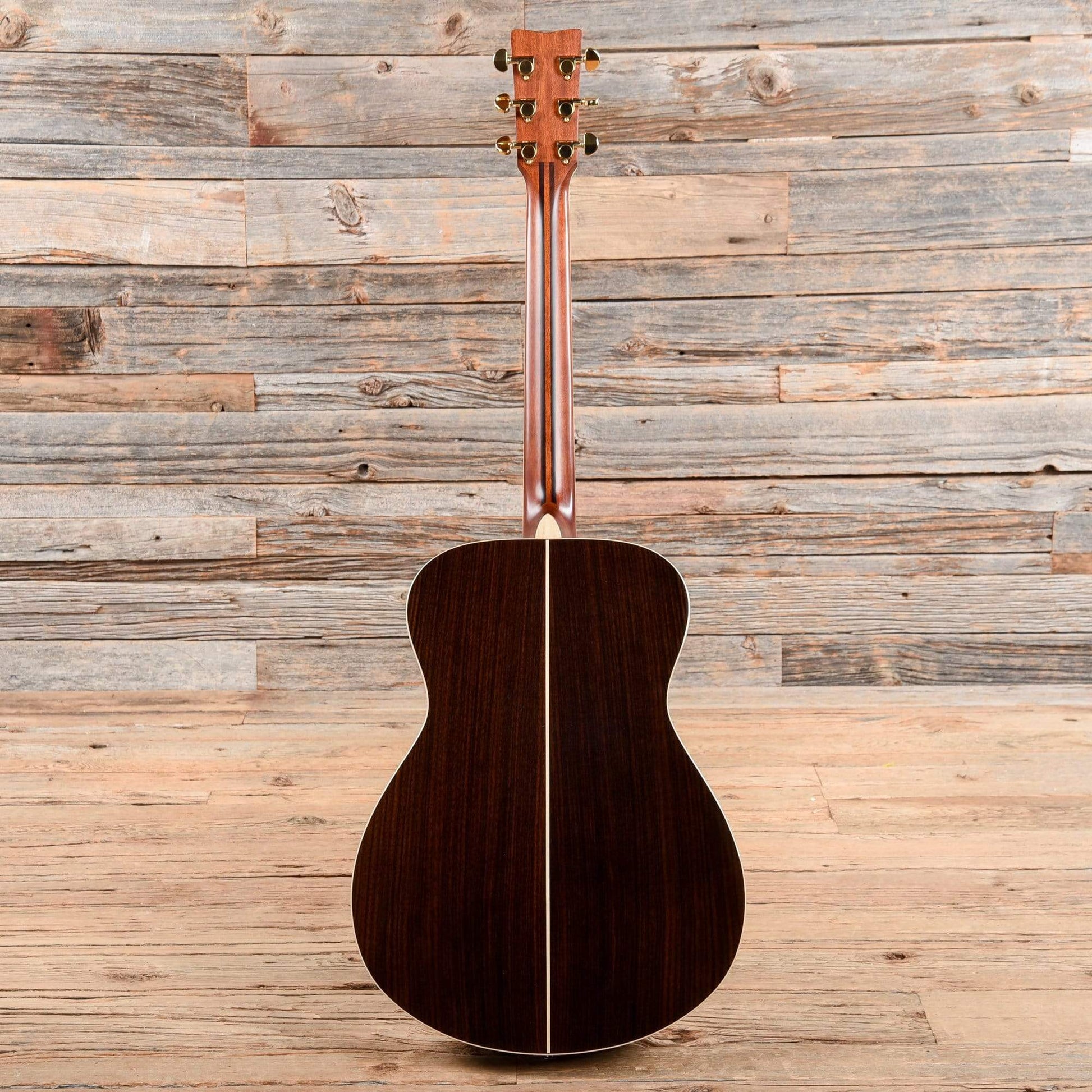 Yamaha LS16 Natural Acoustic Guitars / Concert