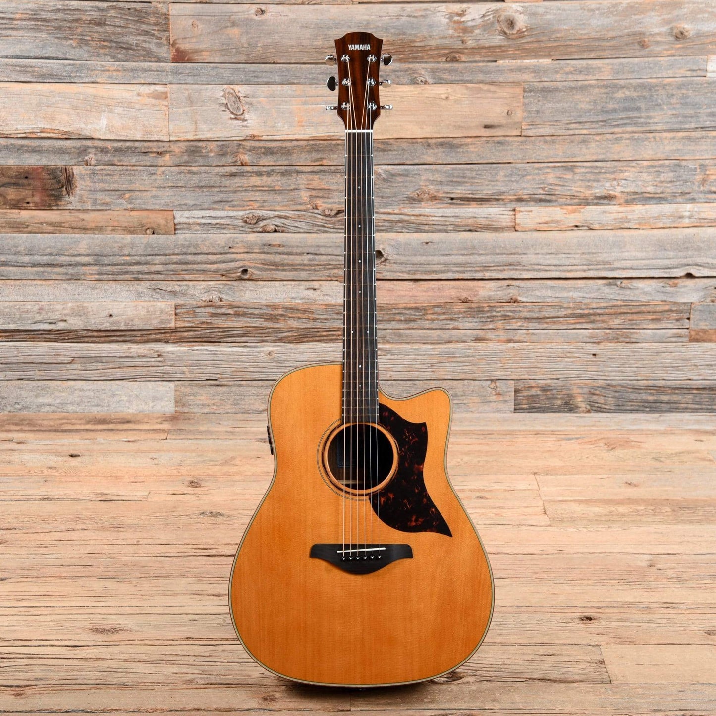 Yamaha A3R Folk Cutaway Acoustic/Electric Guitar Natural 2018 Acoustic Guitars / Dreadnought