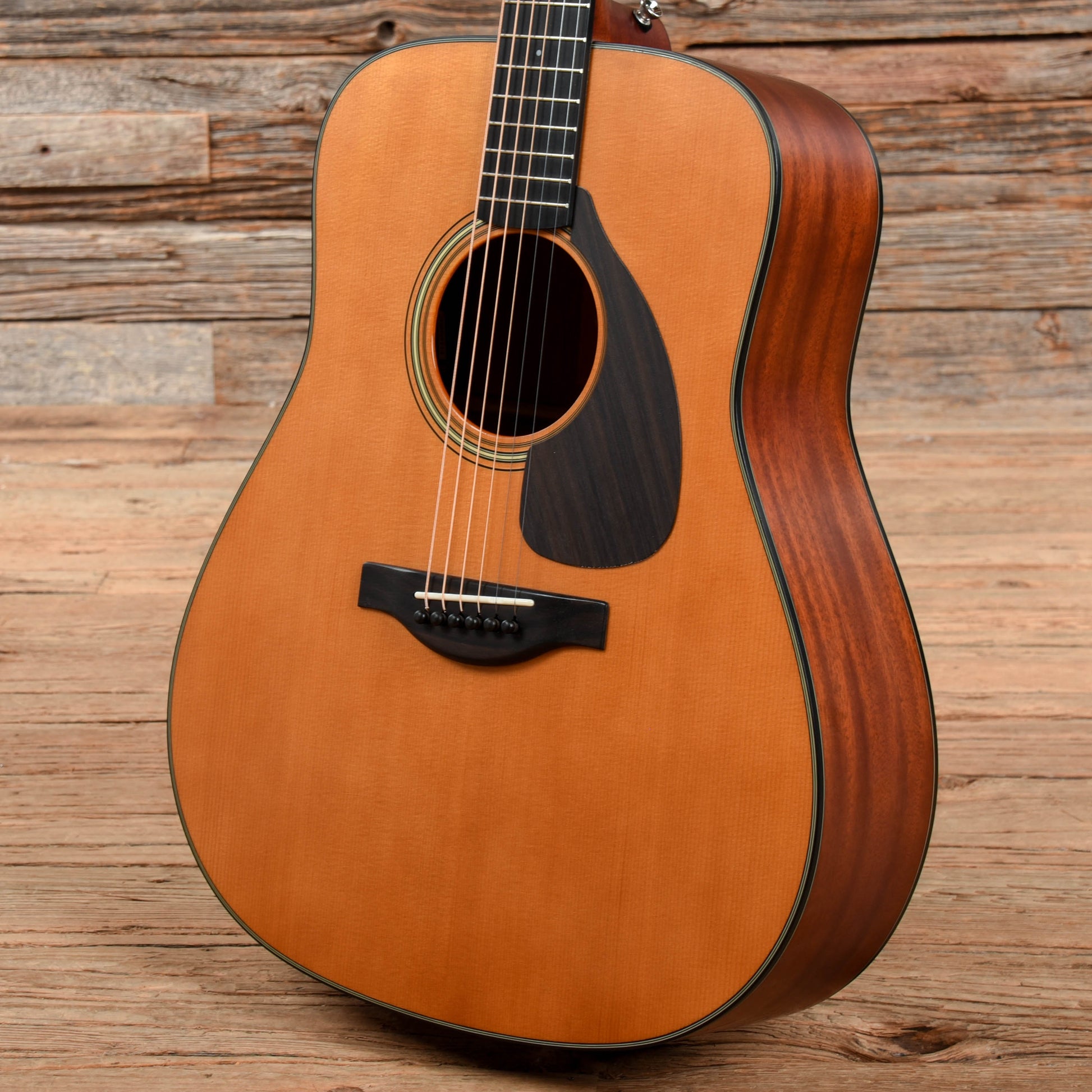 Yamaha FGX5 Red Label Natural Acoustic Guitars / Dreadnought