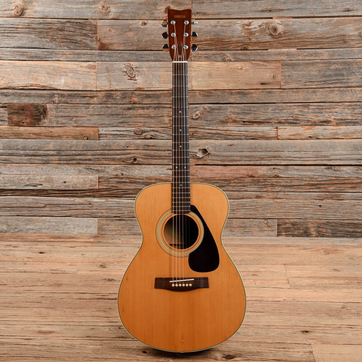 Yamaha FG-330 Natural 1970s Acoustic Guitars / OM and Auditorium