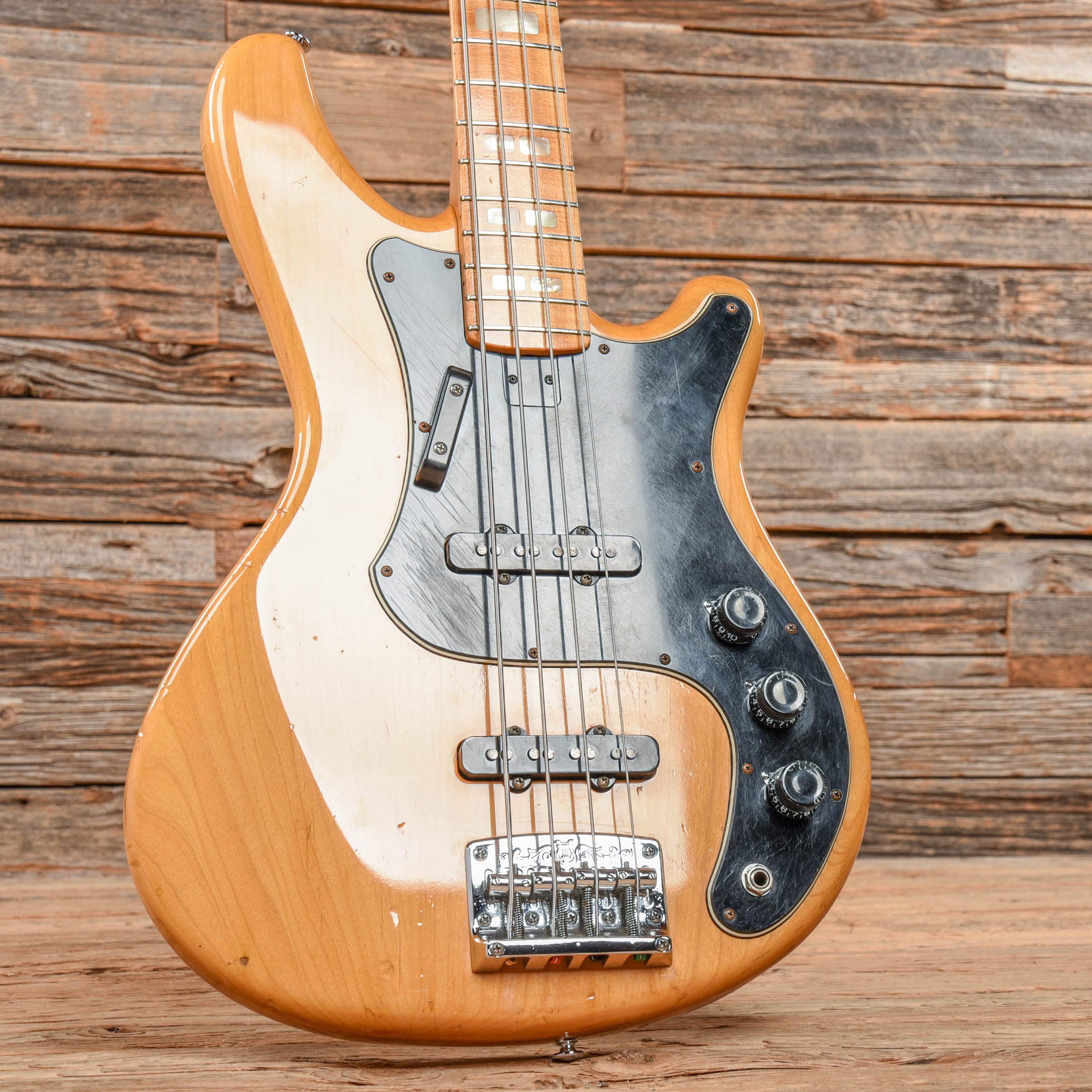 Yamaha Super Bass 800 Natural – Chicago Music Exchange