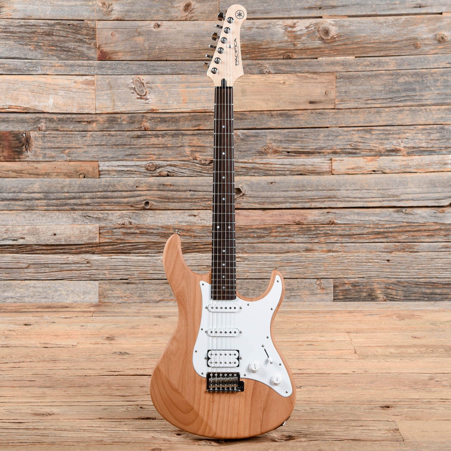 Yamaha Pacifica 112J HSS Natural Electric Guitars / Solid Body