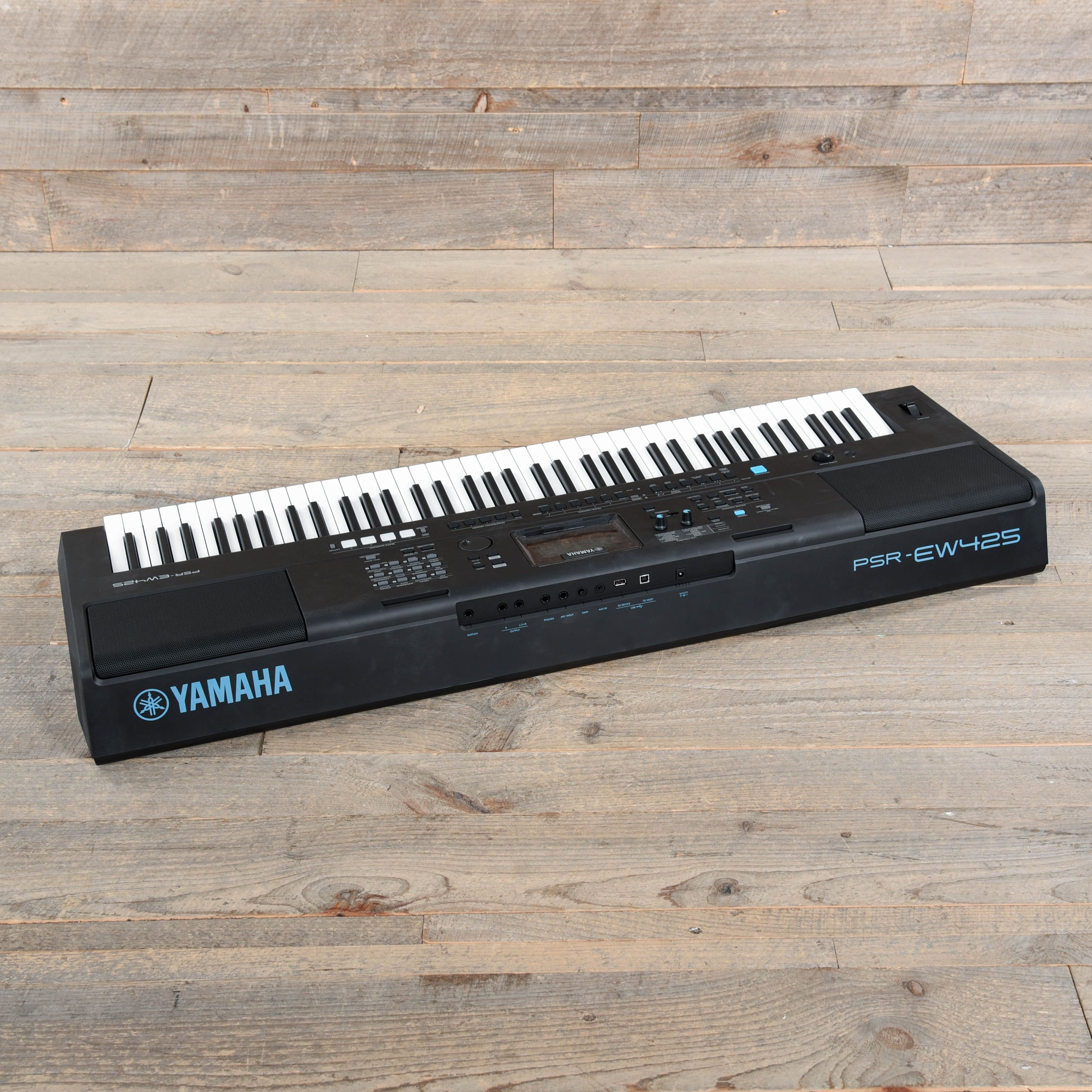 Yamaha PSREW425 76-Key Portable Keyboard Keyboards and Synths / Synths / Digital Synths